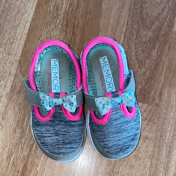 Sketchers shoes - Picture 5 of 5